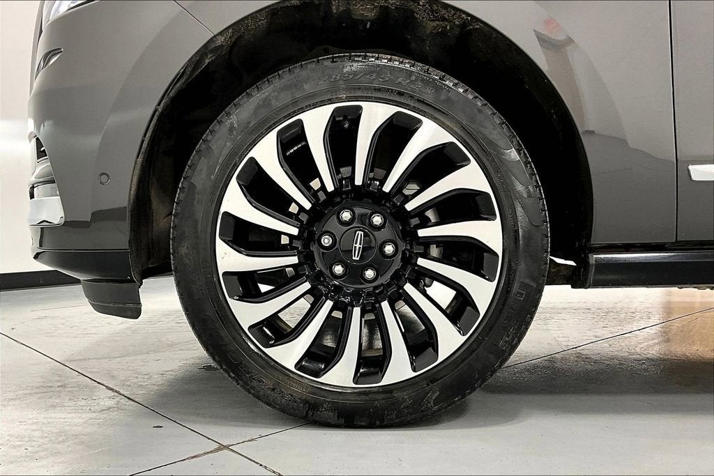 2023 Lincoln Navigator Black Label