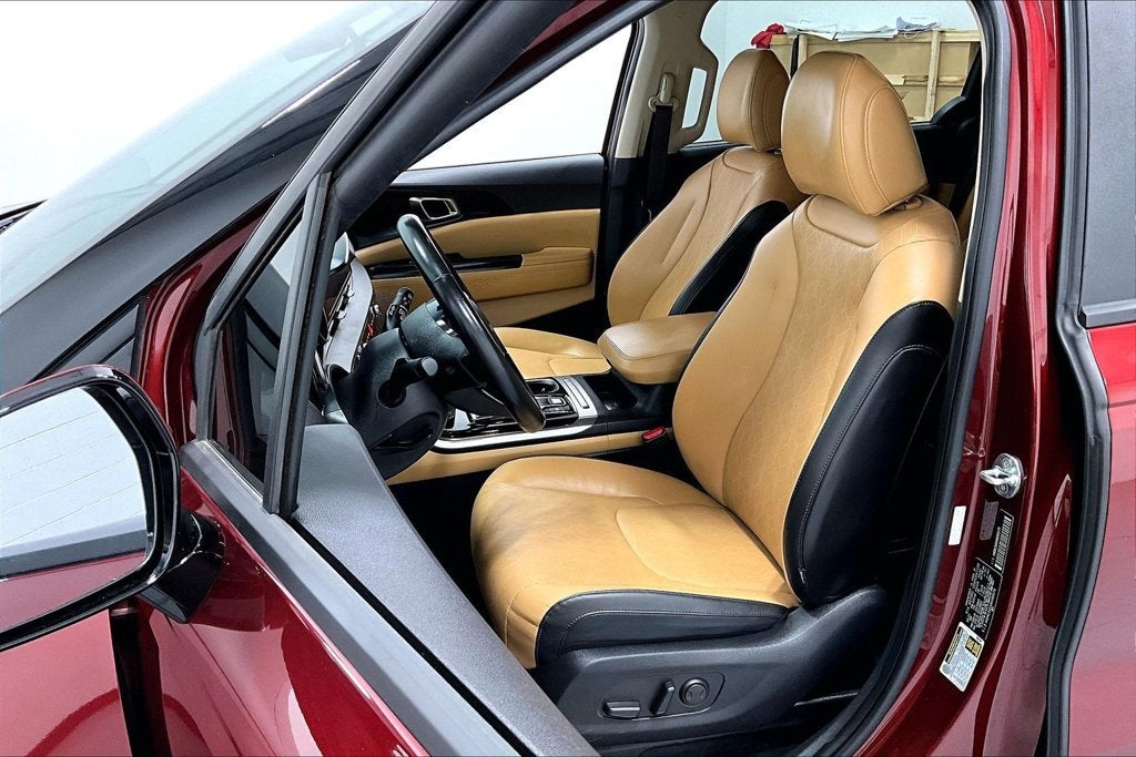 2022 Kia Carnival MPV EX