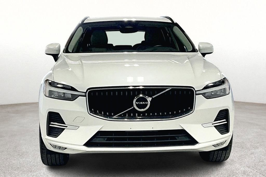 2022 Volvo XC60 Momentum